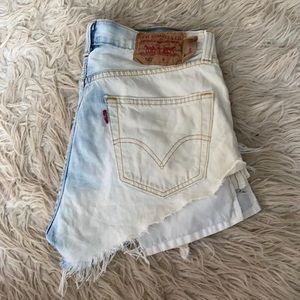 Levi Jean Shorts